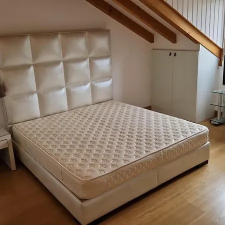 Appartement Penthouse In Cologny Switzerland *